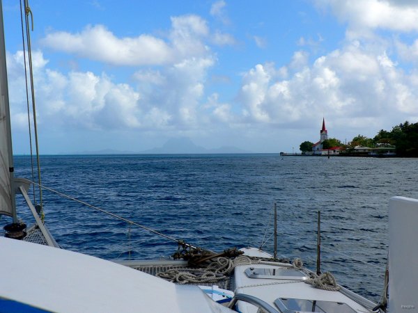 28- Dans le lagon, en route vers Tahaa 